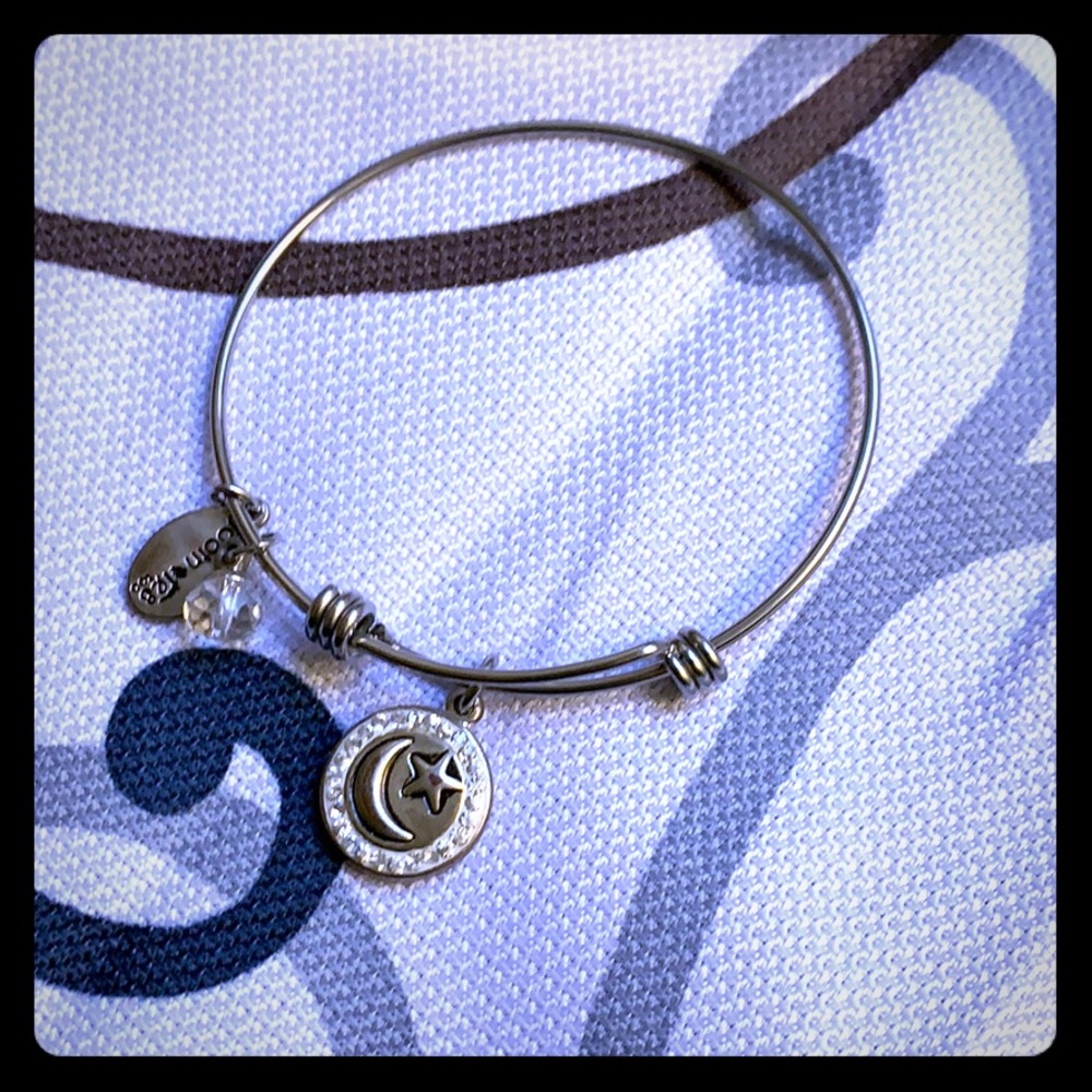 ⭐️ Footprint brand fashion bracelet star moon 🌝